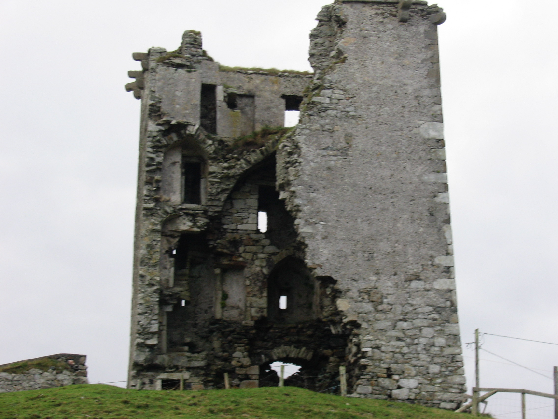 Clifden Castle